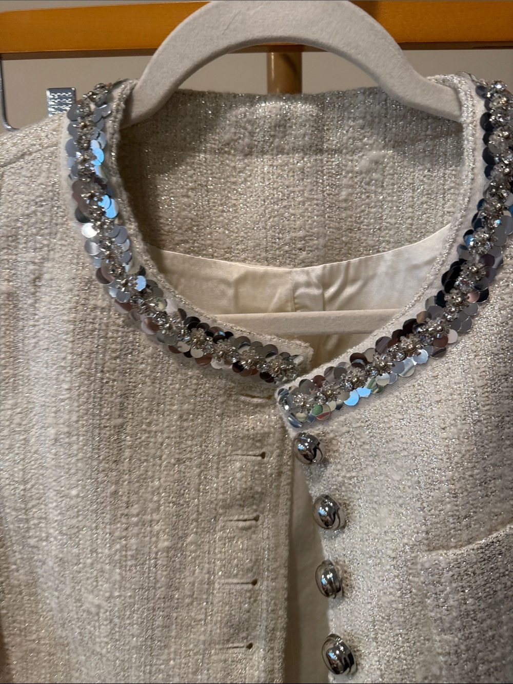 Cream Tweed Sequin-Trim Vest - Picture 2 of 4
